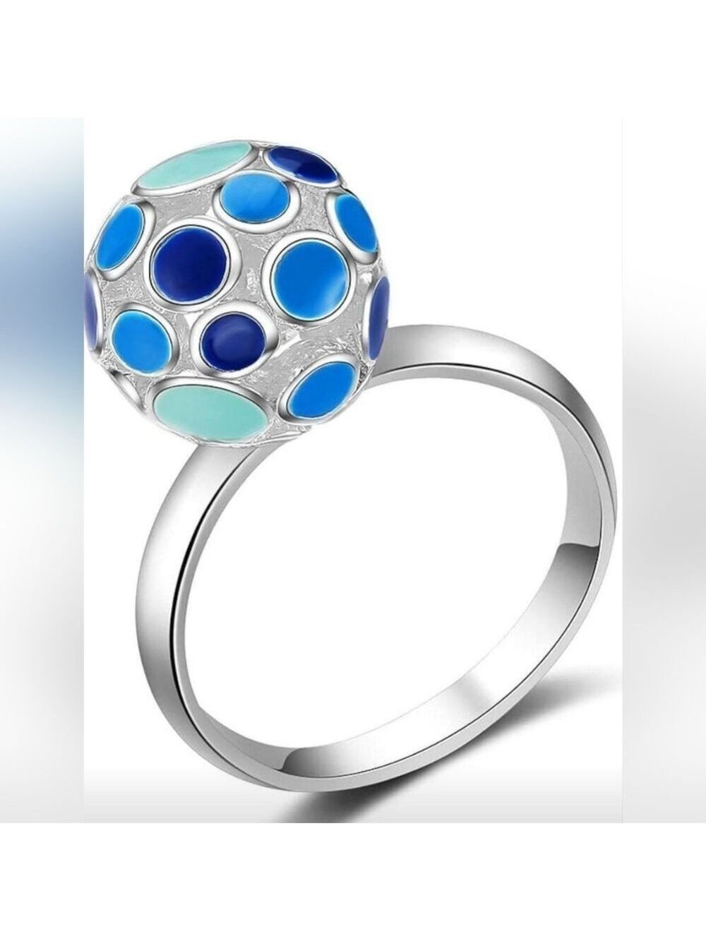Elegant Blue and Silver Ring